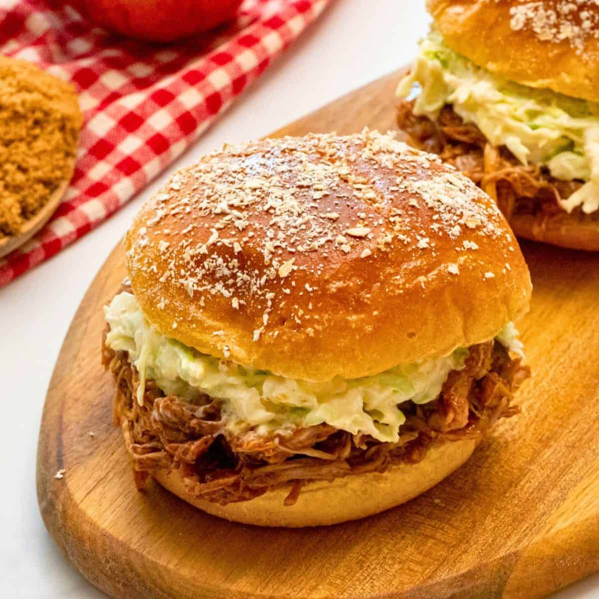 Easy Instant Pot Pulled Pork: Pitmaster Taste, Zero Hassle
